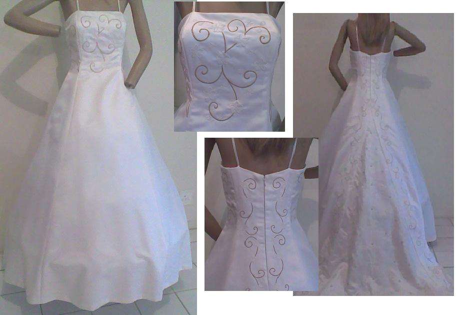 CLEARANCE SALE !!!!!!!!!!!!       BEAUTIFUL WEDDING DRESS