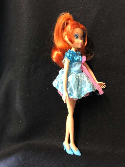 Rainbow Spa Winx Club Doll