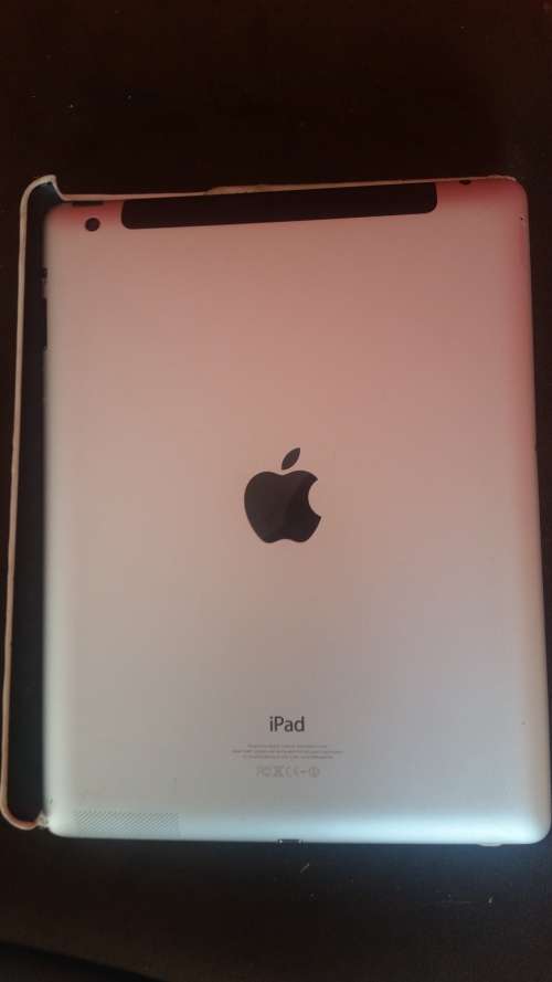 Apple ipad 3 16gb Wifi+4G massive bargain dont miss out !!