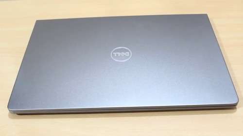 Dell Vostro 15 Pro Laptop. i7-7550U CPU, 256SSD+500gb HDD, 16GB Ram.Full HD Display. Nvidia GPU