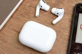 Iphone Xs. 512gb Fash Storage. 4gb ram. Super Retina OLED High Res Display. 3D Touch + Airpods Pro