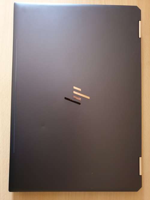 HP Spectre X360 Convertible 15. i7-8565U QUADCORE CPU,512SSD,16GB Ram, 4K TOUCH Display/Pen Included