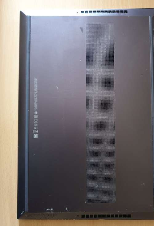 HP Spectre X360 Convertible 15. i7-8565U QUADCORE CPU,512SSD,16GB Ram, 4K TOUCH Display/Pen Included