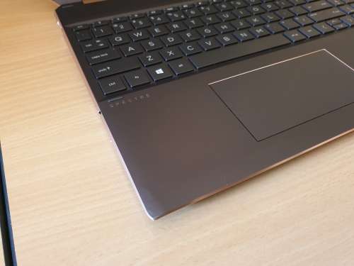 HP Spectre X360 Convertible 15. i7-8565U QUADCORE CPU,512SSD,16GB Ram, 4K TOUCH Display/Pen Included