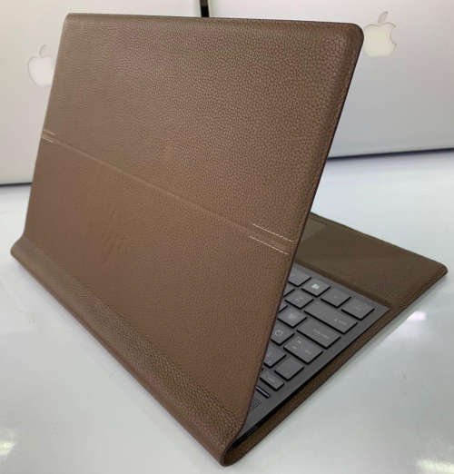 HP Spectre Folio 2in1 Convertible. i7-Quad,256SSD,8GB Ram,TOUCHSCREEN,Pen Support,Win 11 PRO,FaceID