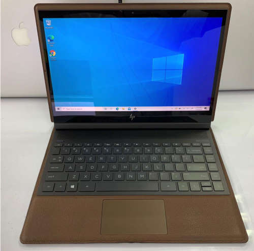 HP Spectre Folio 2in1 Convertible. i7-Quad,256SSD,8GB Ram,TOUCHSCREEN,Pen Support,Win 11 PRO,FaceID