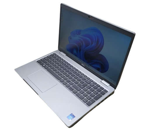 DELL Latitude 5530, QuadCore i7,  1TB SSD, 32gb Ram, FullHD Display, builtin NFC, 4G/LTe