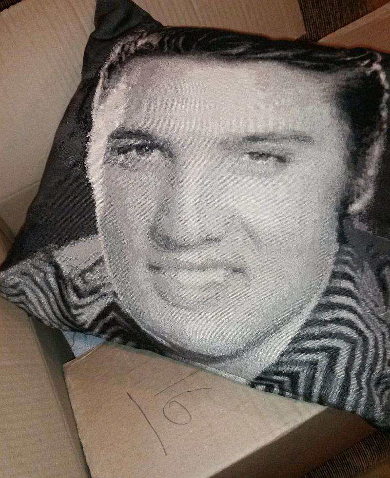 BOX 16 - Elvis Presley Collectables - Amazing Pick-a-Box Sale