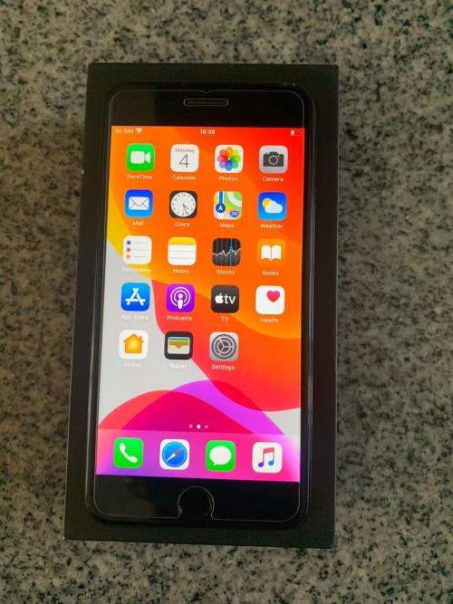 I PHONE 7 PLUS 128GB MINT CONDITION