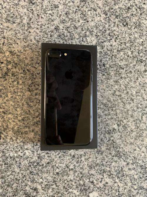 I PHONE 7 PLUS 128GB MINT CONDITION
