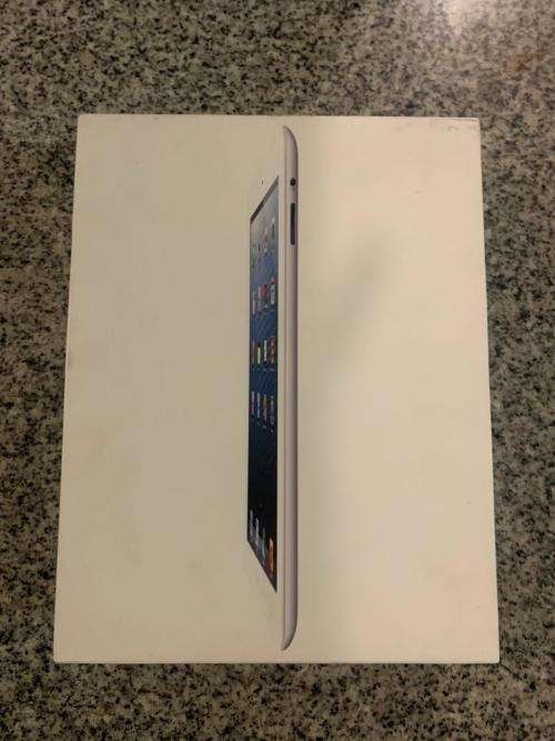 IPAD 4TH GEN A1460, 16GB