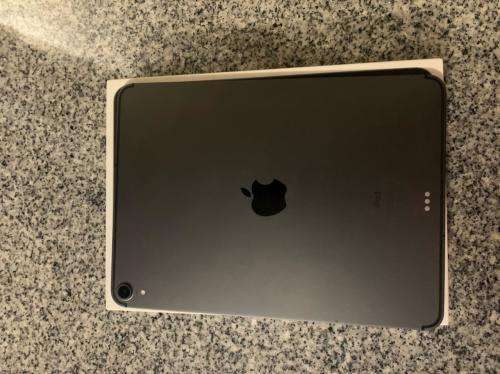 IPAD PRO [11 INCH ] WIFI and CELLULAR 64GB A1934 SPACE GREY