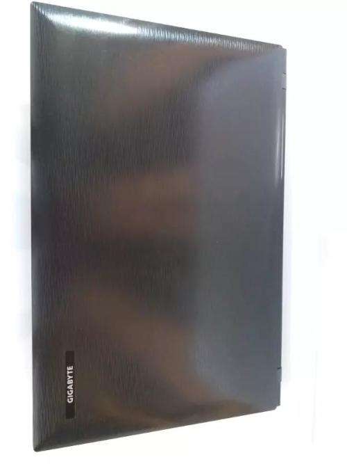 GIGABYE Q1532 CORE i3