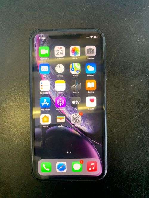 i PHONE XR 64GB