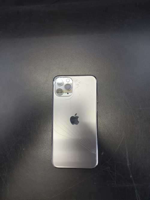 I PHONE 11 PRO 256 GB PLIZ READ