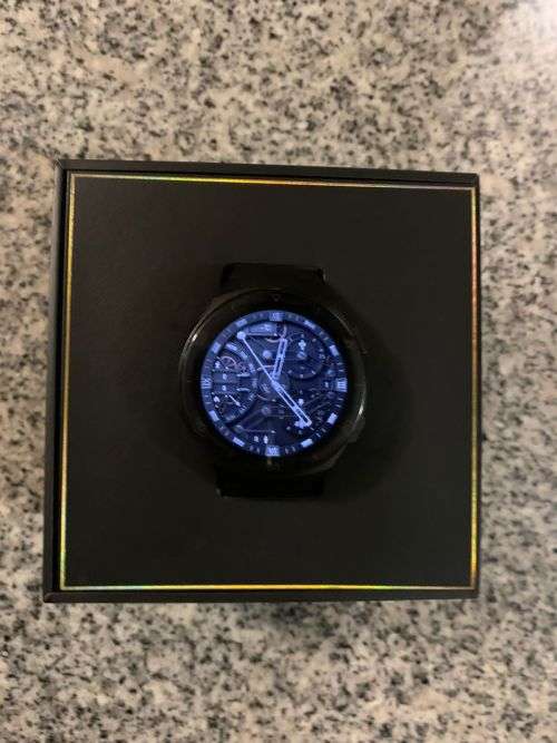 HUAWEI GT2E SMART WATCH MINT CONDITION