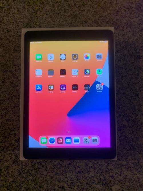 IPAD AIR 2 WIFI 32GB SPACE GREY A1566 MINT CONDITION