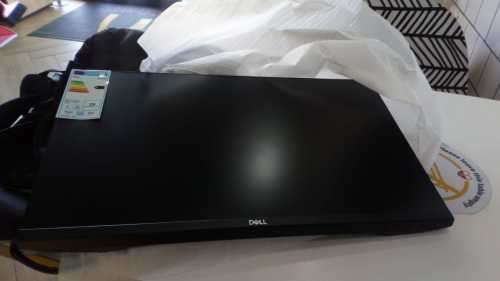Dell P2419H 23.8` Full HD Monitor MINT CONDITION NO STAND