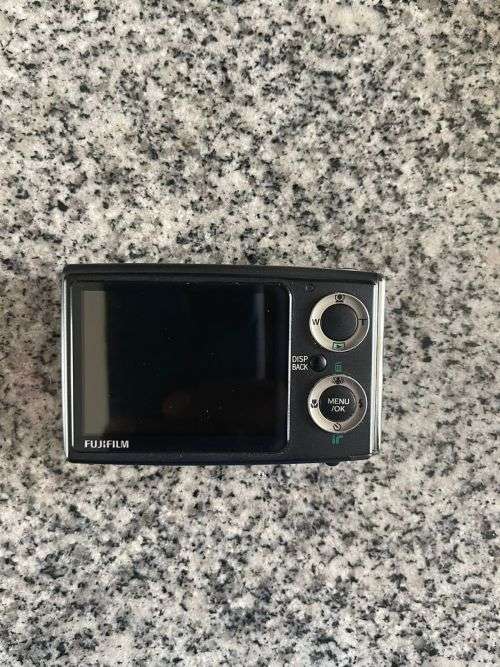 Fujifilm Finepix Z20fd 10MP Digital Camera with 3x Optical Zoom