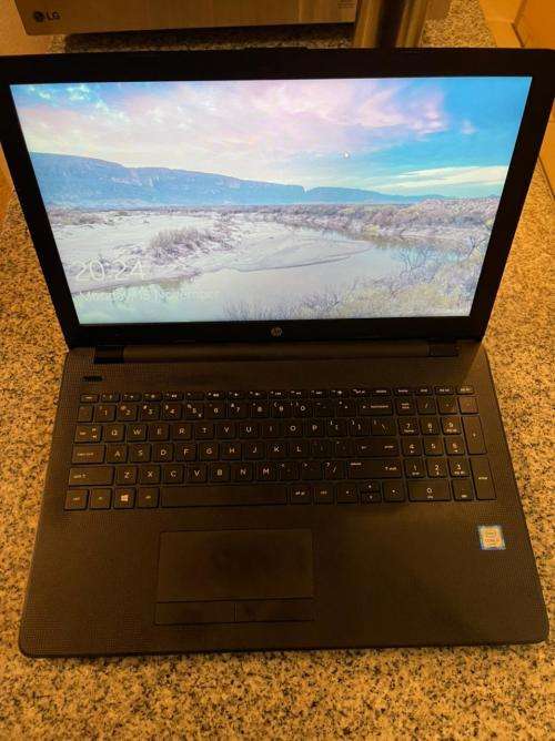 HP 15-bs003ni CORE i3