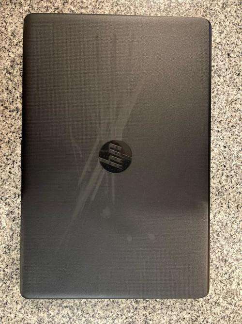 HP 15-bs003ni CORE i3