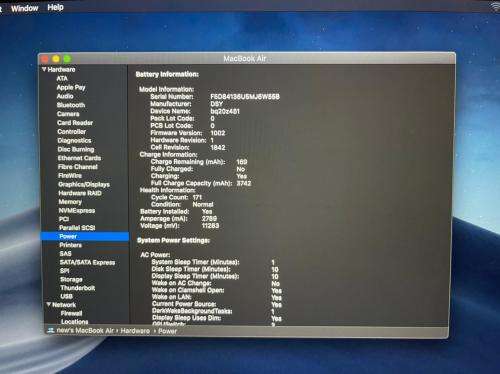 MACBOOK AIR 13 `` CORE i5 2018 LOW CYCLE COUNT