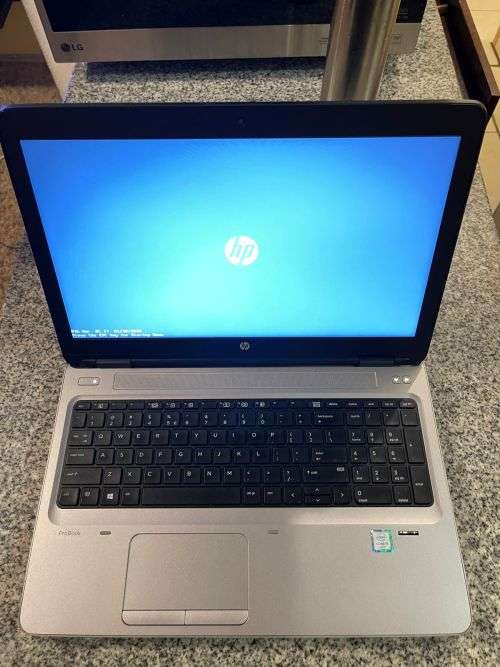 HP ProBook 650-G2 Business Notebook Intel: i5-6200U, 8GB,500GBHDD , Mint condition