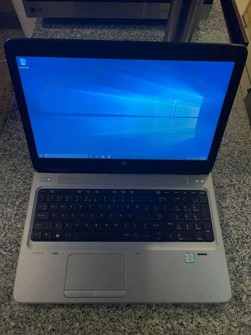 HP ProBook 650-G2 Business Notebook Intel: i5-6200U, 8GB,500GBHDD , Mint condition