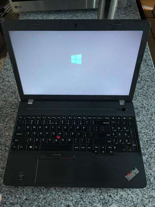 LENOVO E550  CORE i7