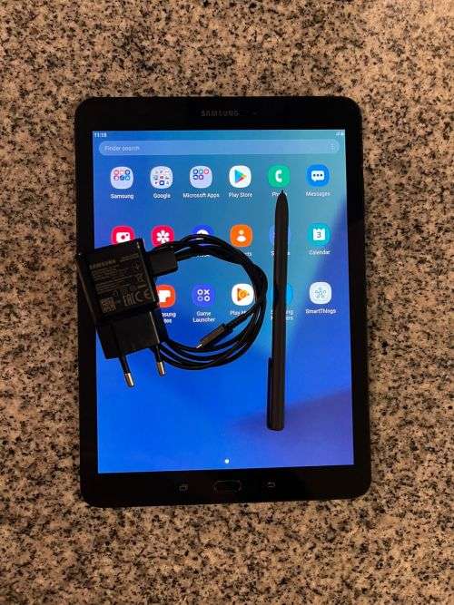 Samsung Galaxy Tab S3 9.7`WIFI and LTE  Quad-Core Tablet with  S pen
