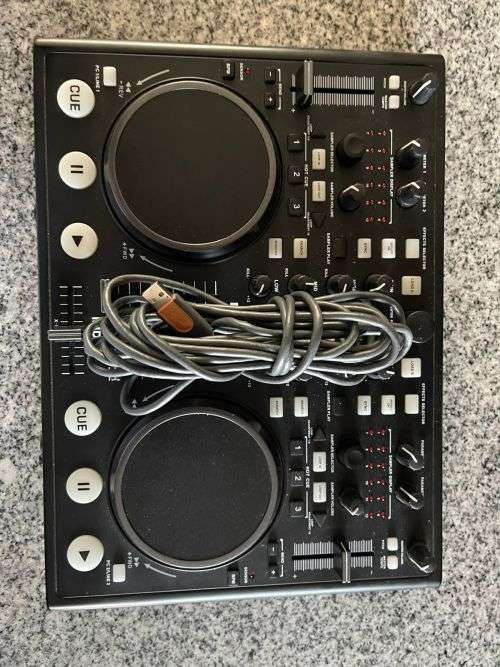 DXN Pro USB MIDI DJ Mixer and Controller With Built In Soundcard MIDI-7