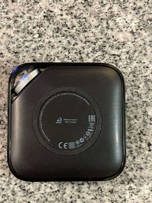 Philips BT2500B/00  Wireless Portable Speaker