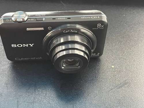 Sony DSC-WX80 digital camera with 8X optical zoom and (Black) Sony