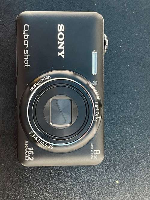 Sony DSC-WX80 digital camera with 8X optical zoom and (Black) Sony