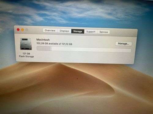 MACBOOK AIR CORE i5  13 INCH  2014  IMMACULATE CONDITION LOW  CYLCLE COUNT OF 80