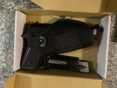 KWC PT92 Full Metal Semi and Full Auto 4.5MM CO2 Blowback Gas Gun Set