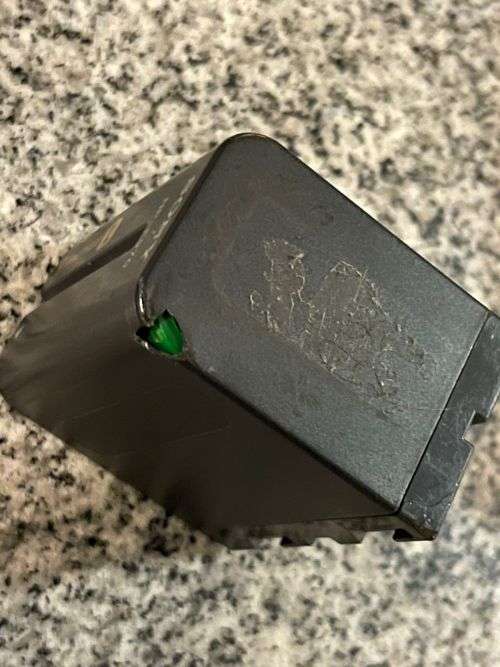 SONY HDV DIGITAL VIDEO CAMCORDER PROFFESSIONAL -HDV 1080i HVR ZIE -MINI DV