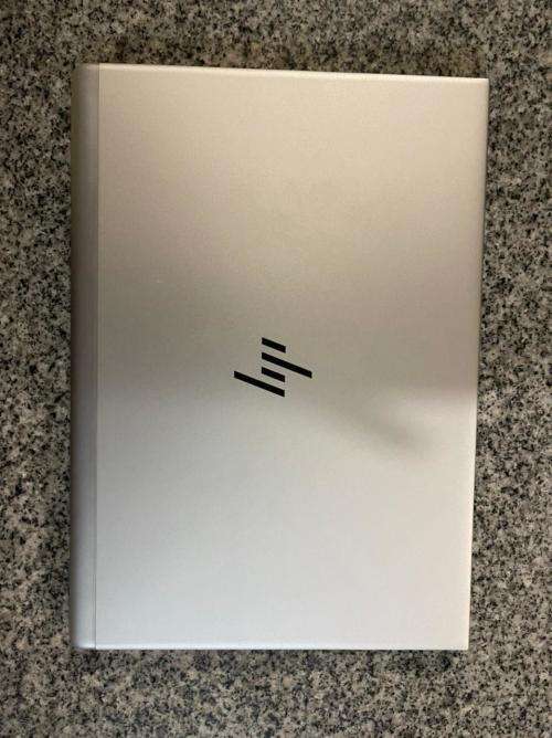 HP ELITEBBOK 840 G5 CORE i7 8TH GEN  V PRO 16GB RAM 256GB SSD