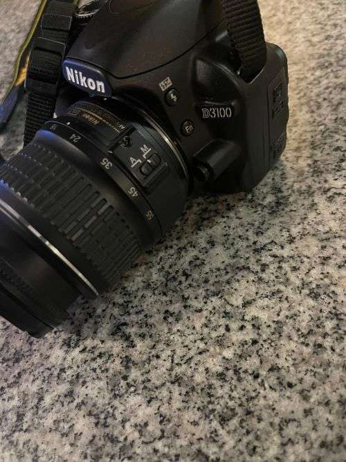 NIKON D3100 WITH 18-55MM LENS