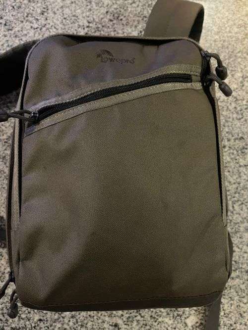 NIKON D3100 WITH 18-55MM LENS