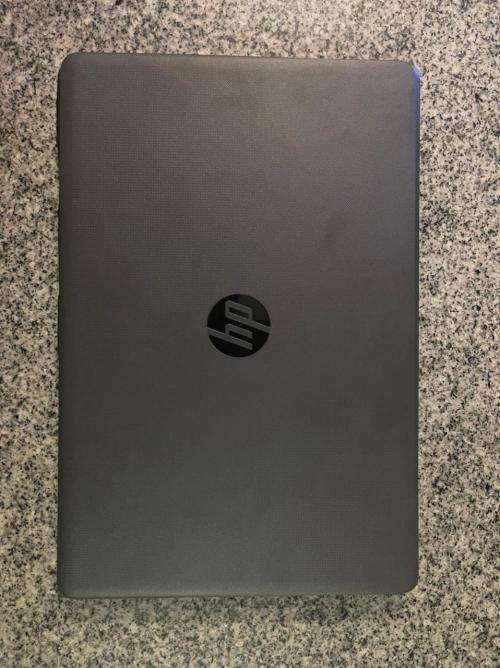 HP 250 G6 AMD E2-9000E MINT CONDITION AS NEW