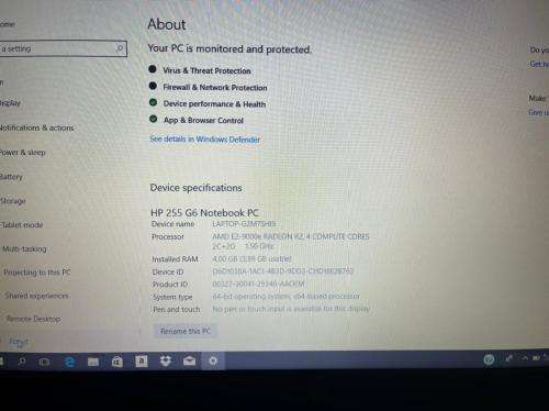 HP 250 G6 AMD E2-9000E MINT CONDITION AS NEW