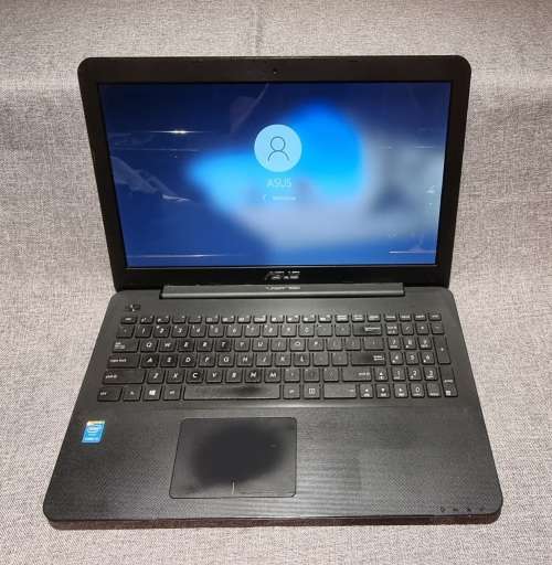 Asus X554L 15.6 Intel Core i3 4th Gen, 8GB RAM, 256 GB SSD