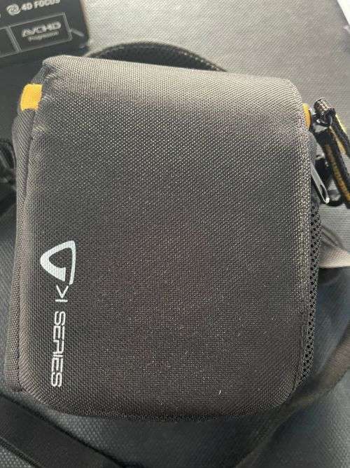 Sony a6000 Mirrorless Camera with 16-50mm Lens Mint Condition as new