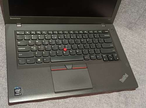 Lenovo ThinkPad T450, 5th Gen Intel Core i5-5200U@2.7GHz, 8GB Memory, 500Gb HDD, Windows 10 Pro