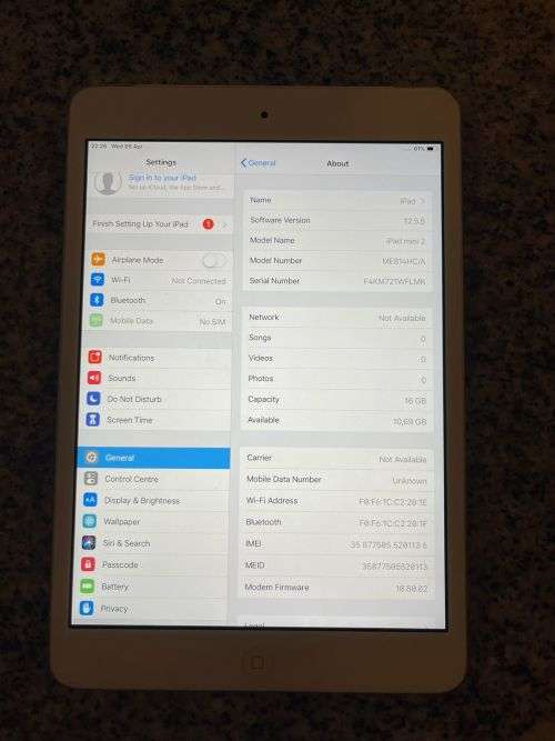 IPAD MINI 2 A1490 16GB WIFI and 4G