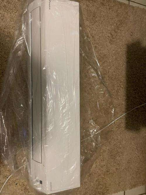DAIKIN INVERTOR INDOOR UNIT 18000 BT FTXB50CV1B  NEW