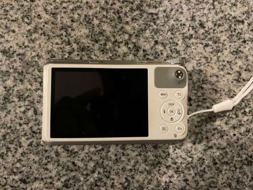 Samsung WB350F 16MP Digital Camera with 21x optical zoom