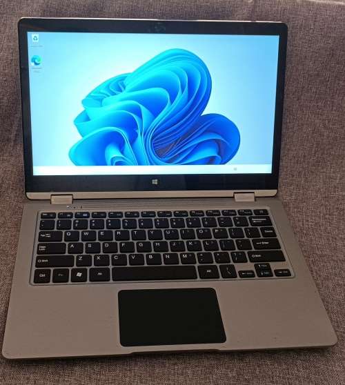 Mecer Guru Pro Touchscreen LTE FHD 13.3`, Intel Celeron N3350, 4Gb RAM, 64GB eMMc SSD - Silver