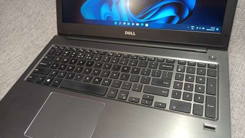 Dell Vostro 5568 Intel i5-7200U@2.5GHz,16Gb RAM, 240GB SSD, Windows 11